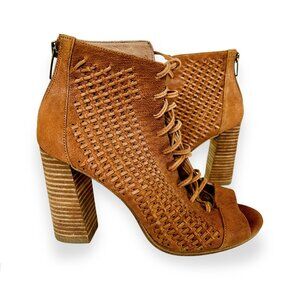 Vince Camuto “Kevina” Lace-Up Open Toe Bootie Camel Color Size 7.5